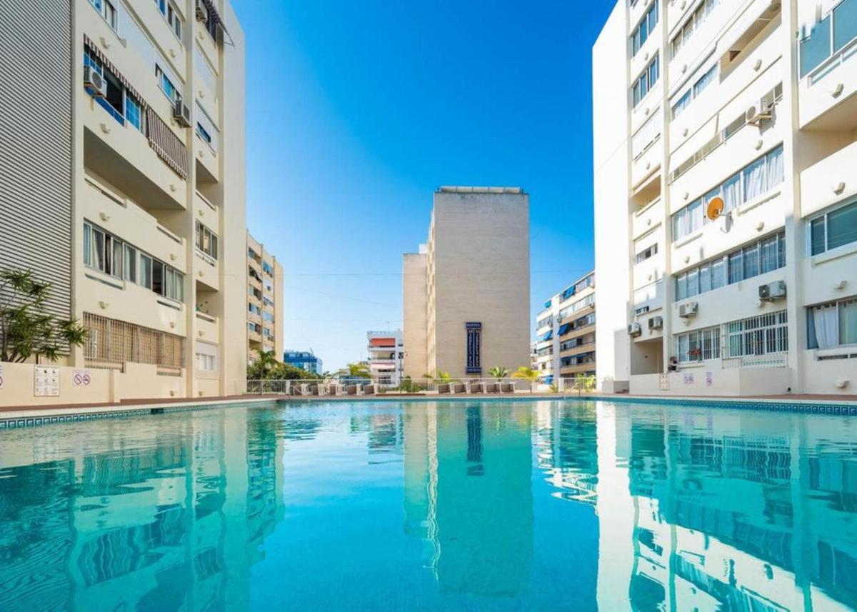 Apartamento Marbella Centro Con Piscina Ngoại thất bức ảnh